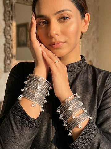 RANI SILVER KASHMIRI BANGLE