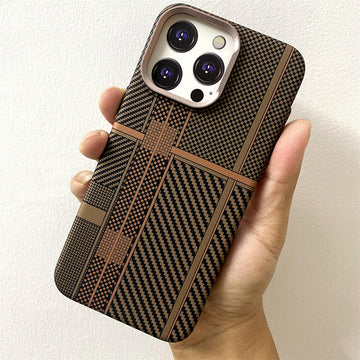 LUXO Life New Design Mobile Phone Carbon Fiber Cover for iPhone 14/15 Pro Max Slim PC Magnetic Case with Metal Camera Frame