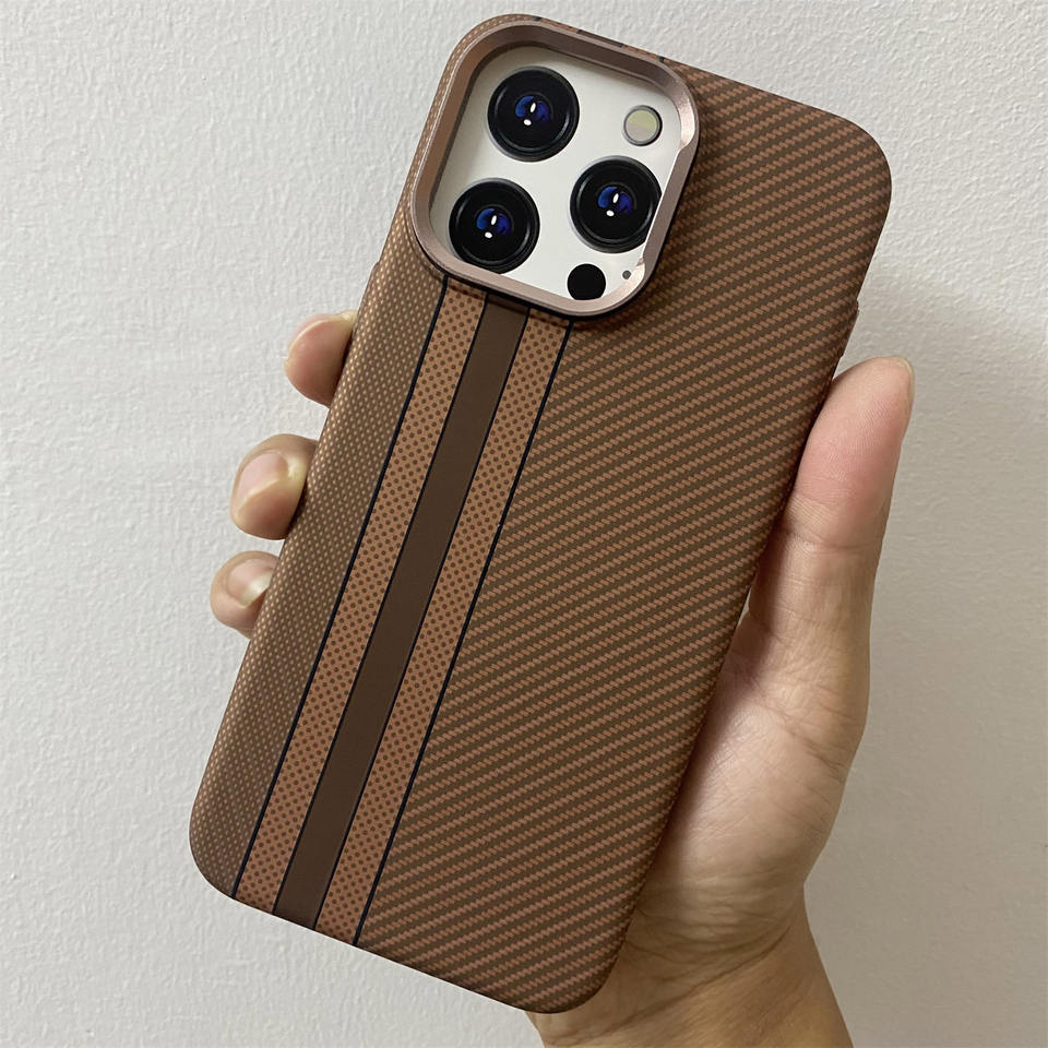 LUXO Life New Design Mobile Phone Carbon Fiber Cover for iPhone 14/15 Pro Max Slim PC Magnetic Case with Metal Camera Frame