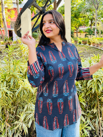 Black Printed Cotton Top (Buy 1 Get 1 Free)
